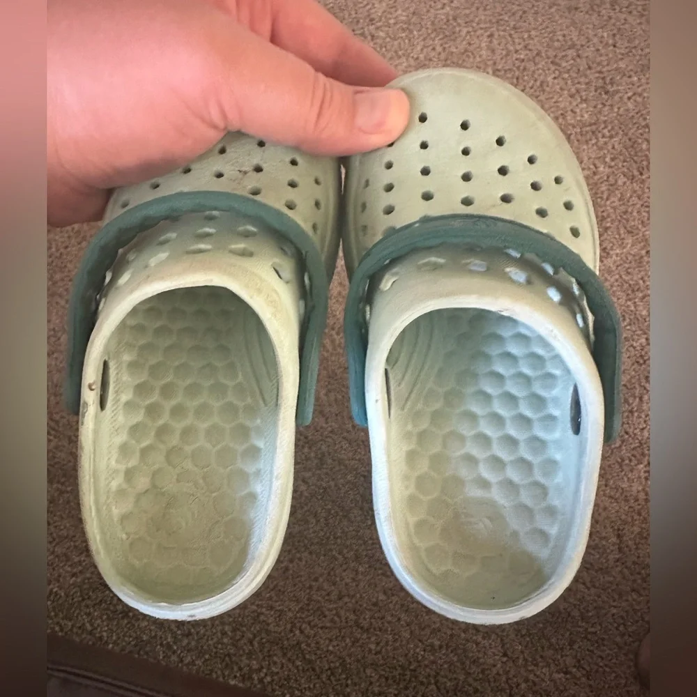 Kids joybees clogs